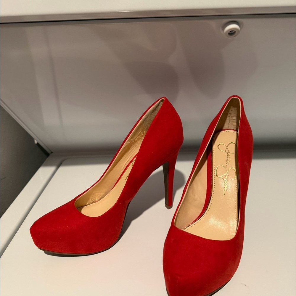 NEW Jessica Simpson Chic Red Stiletto Heels